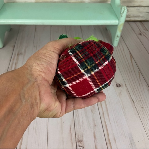 🚫SOLLD🚫 Grinch Gnome Handmade Plaid Flannel Festive Christmas Holiday Decor - Picture 6 of 11